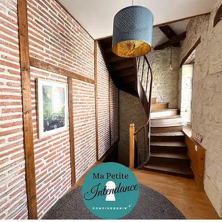 Bureau51– Centre Historique Appartement *