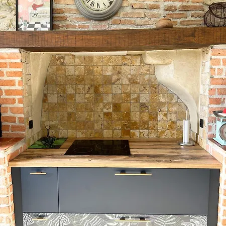 Bureau51- Centre Historique Apartment *